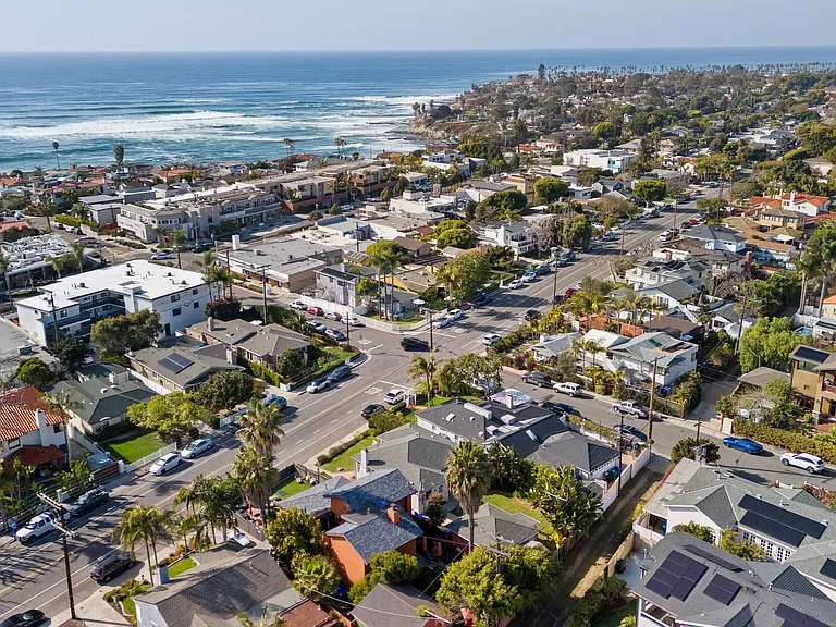 5673 La Jolla Hermosa Ave — Photo 23
