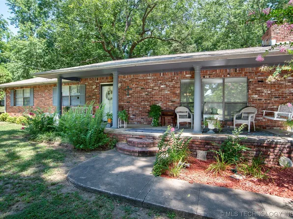 8858 E 133rd St S, Webbers Falls, OK 74470