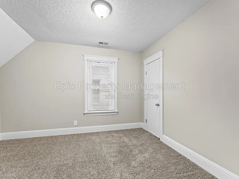 2508 W Jefferson Ave — Photo 13