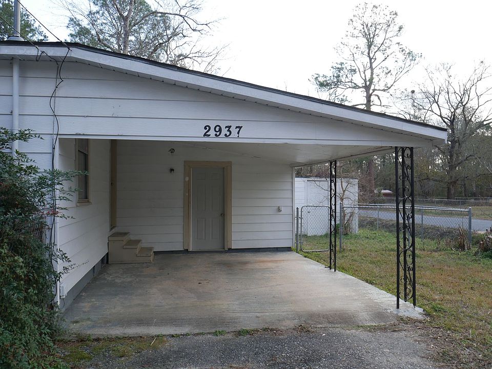 1st image of 2937 Dogwood Cir