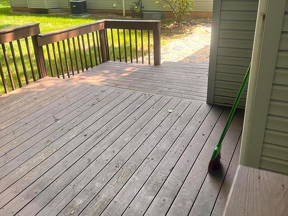 4th image of 2445 Port Charles Dr