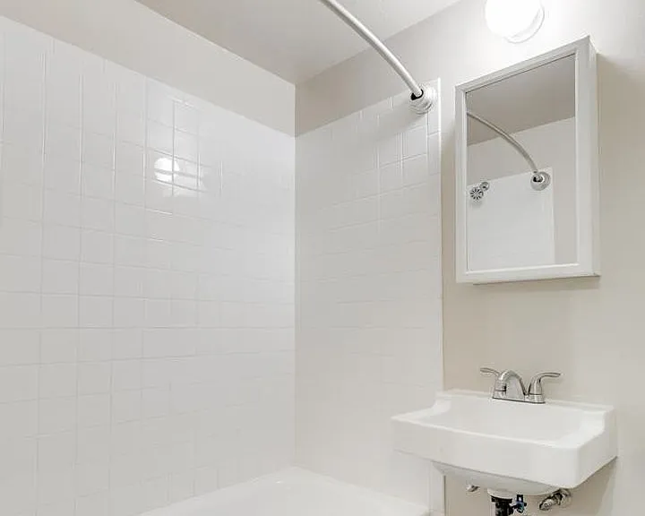 1116 W Lilley Ave — Photo 28