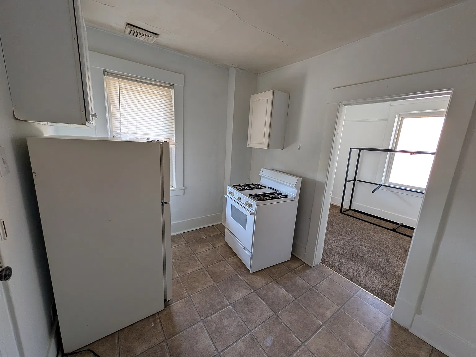 1 bed, 500 sqft, $690 — Photo 2