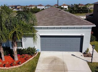 1922 Broad Winged Hawk Dr, Ruskin, FL 33570