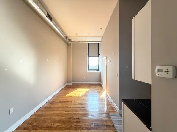 1515 S 17th St, Philadelphia, PA