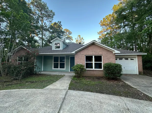 3604 Beach View Dr, Ocean Springs, MS 39564
