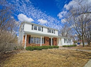 830 E Pershing St, Appleton, WI 54911