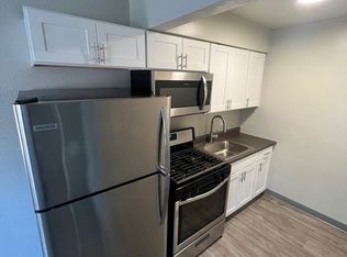 61 S Park St APT 11, Reno, NV 89502