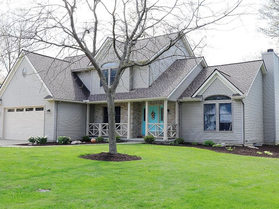 1st image of 390 Thomas Alva Dr