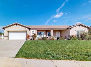 1040 Calderon Way, Banning, CA 92220