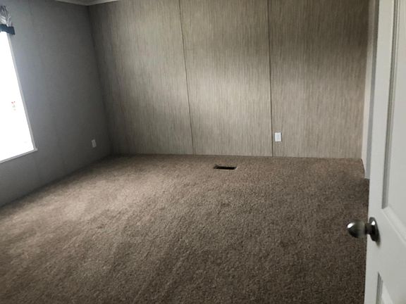 2nd image of 8043 Harbour Dr