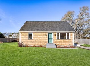 74 Clifton Ln, Centerville, MA 02632