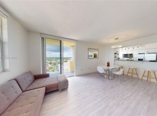 215 SW 42nd Ave PH 2, Coral Gables, FL 33134