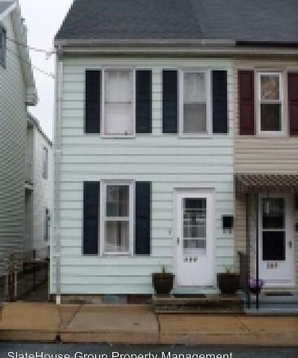 1st image of 305 S Charlotte St