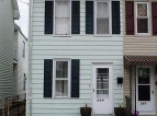 305 S Charlotte St, Manheim, PA 17545