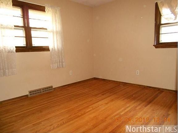 4th image of 13841 Shirley Dr