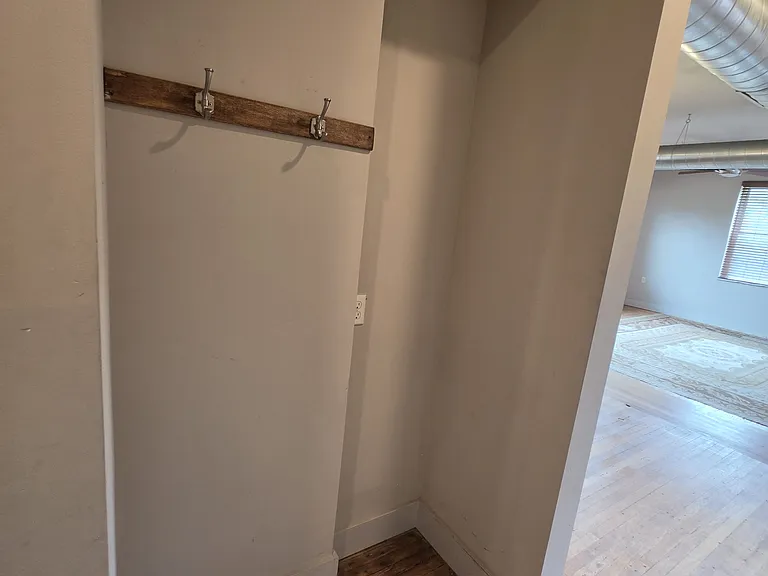 342 Forest Ave #C6 — Photo 8