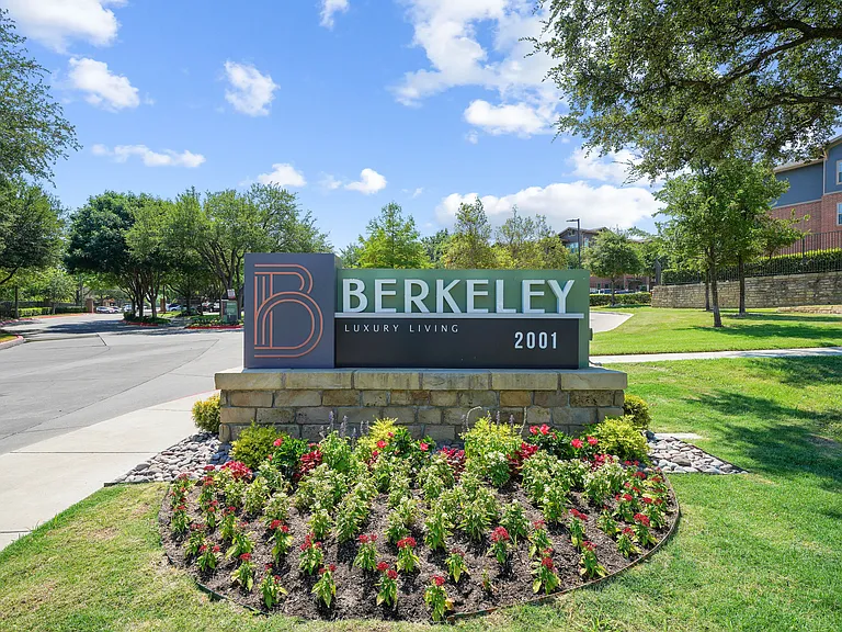 The Berkeley — Photo 42