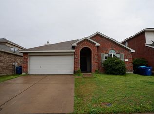 1120 Mount Olive Ln, Forney, TX 75126