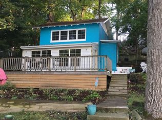 1026 E Edgewater Ct, Monticello, IN 47960