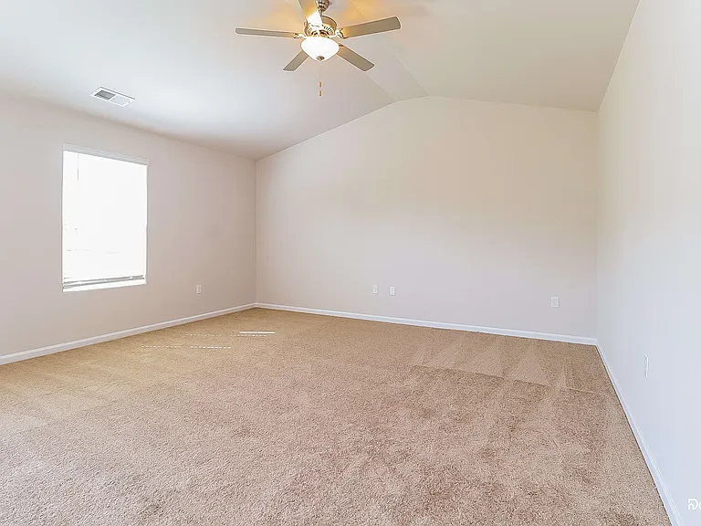 375 Kenyon Dr — Photo 8