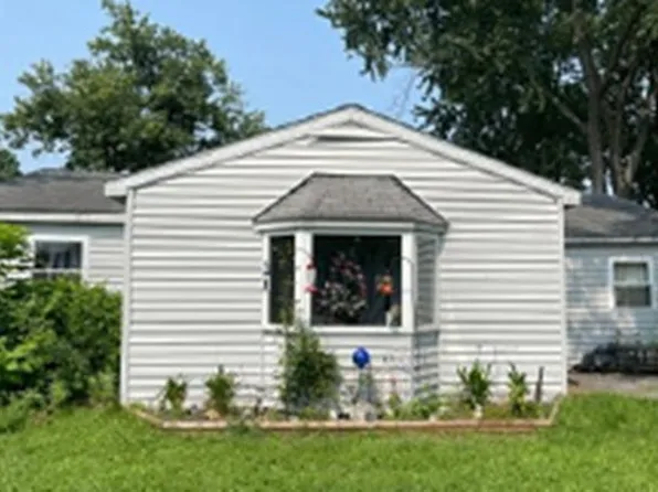 2021 Brownsville Rd, Mount Vernon, IL 62864