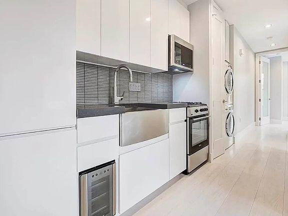 2nd image of 234 Mott St APT A