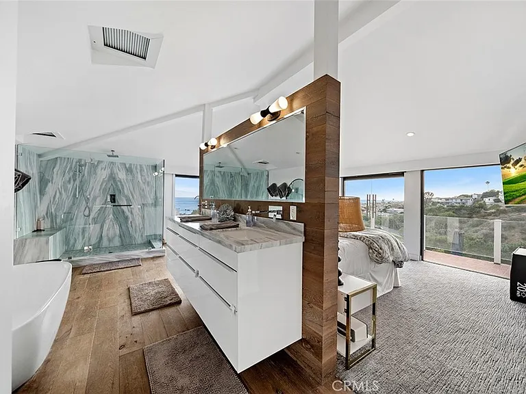 343 Emerald Bay — Photo 18