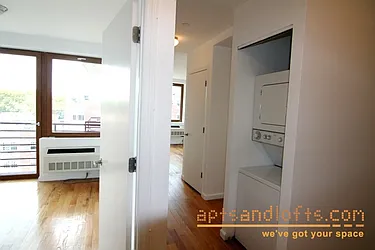 Rented by aptsandlofts.com