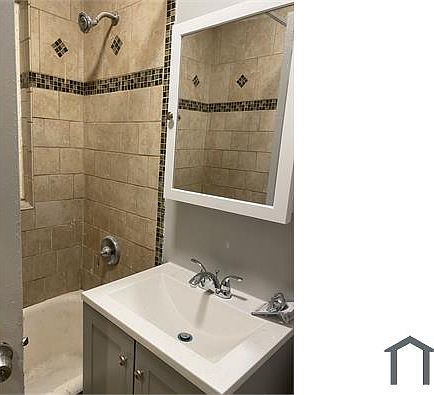 5th image of 5352 W Division St APT 2R