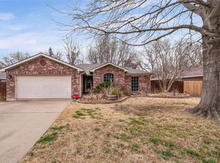 217 King Arthur Dr, Weatherford, TX 76086