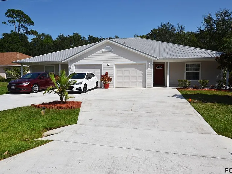 42 Farmsworth Dr #A — Photo 1
