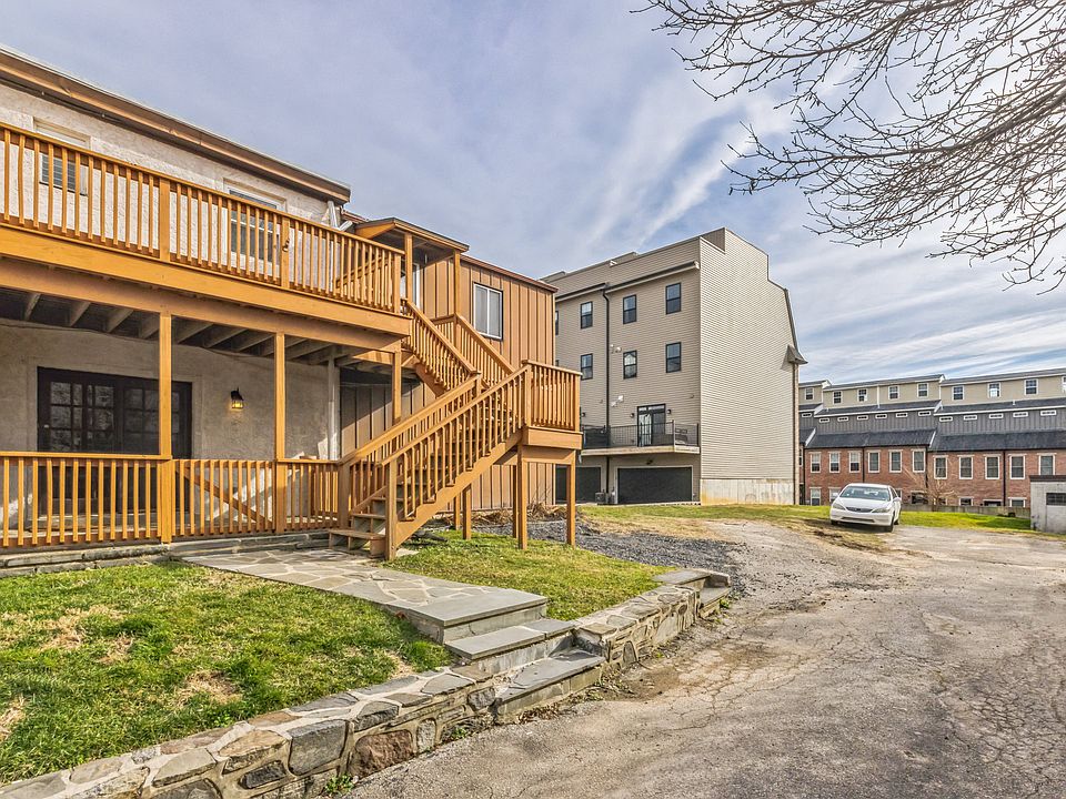 Deck & Parking