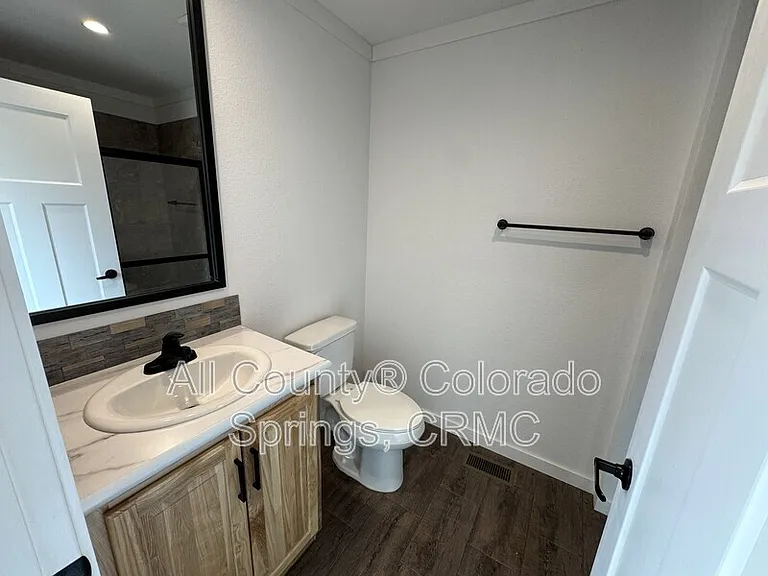 692 E Hahns Peak Ave — Photo 18