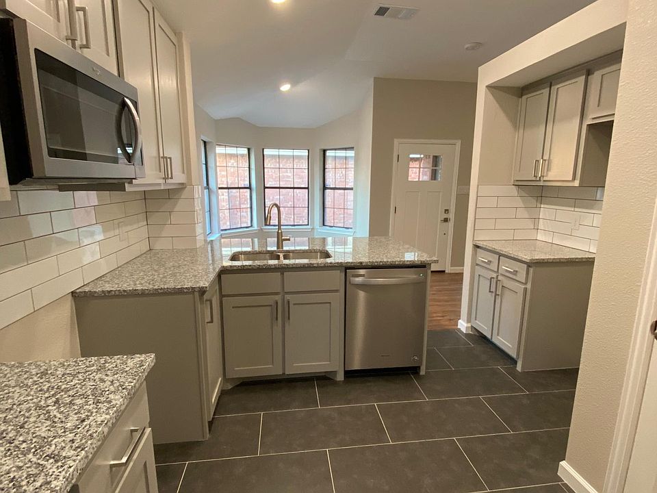 1st image of 3116 Morning Meadow Ln