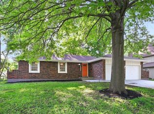 12810 Oakland Ave, Grandview, MO 64030