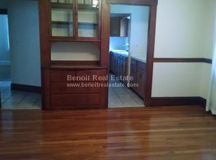 49 Upland Rd #1A, Somerville, MA 02144