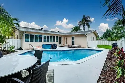 3170 NW 68th Ct Photo 1