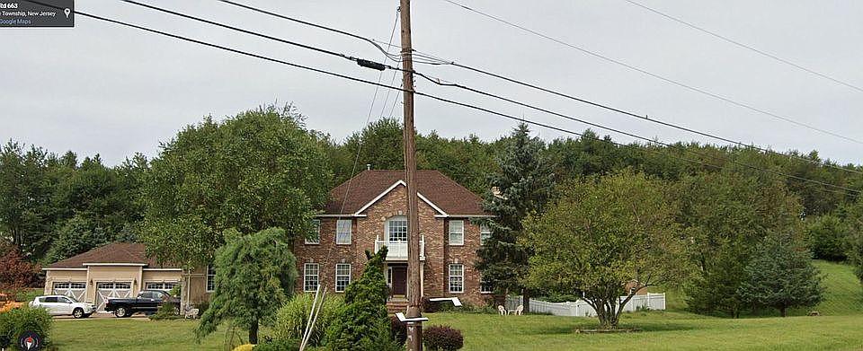 1st image of 2 Dana Dr