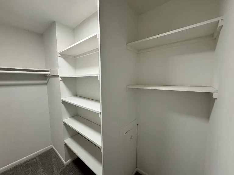 1931 Wilson Ln #301 — Photo 9