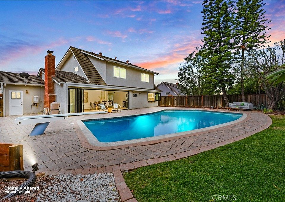 1st image of 26635 Saddleback Dr