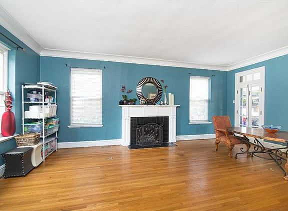4th image of 673 W Polo Dr