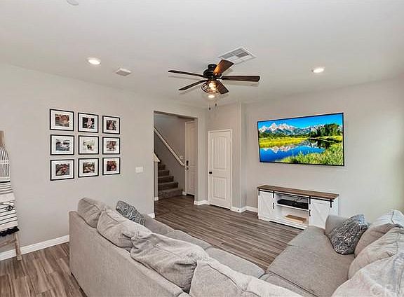 3rd image of 3799 Wildrye Dr