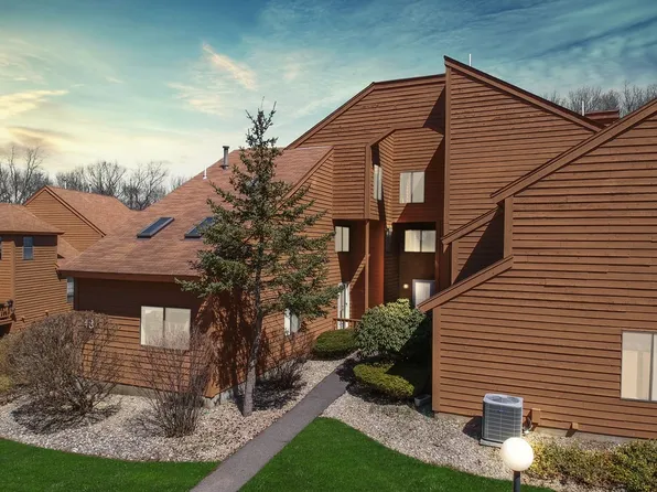 64 Perkins Ct #64, Haverhill, MA 01832