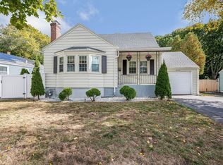 17 Breakheart Rd, Saugus, MA 01906