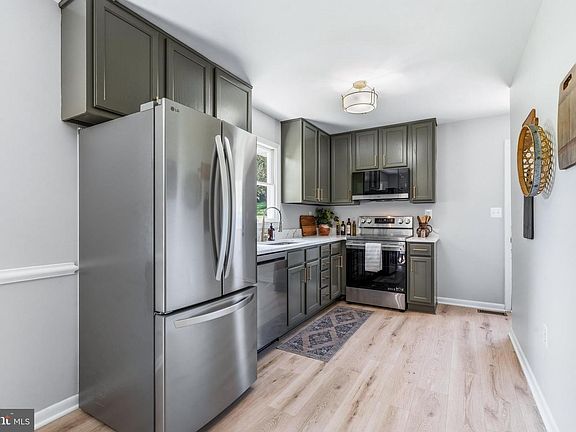4th image of 16957 Moss Meadow Way