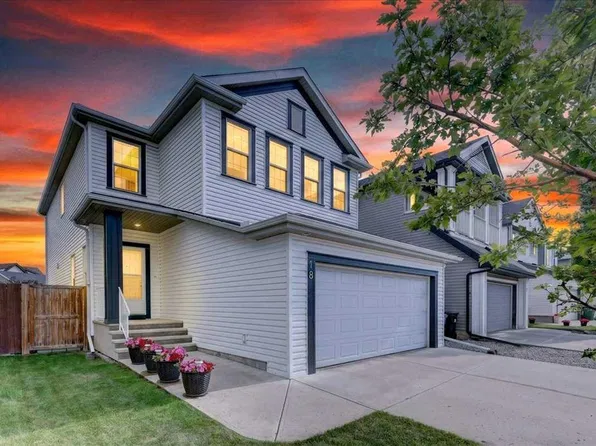 18 N Copperstone Dr SE, Calgary, AB T2Z 0P2