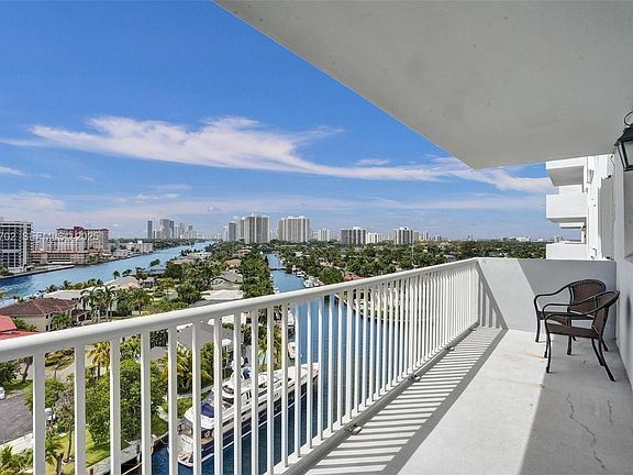 3rd image of 137 Golden Isles Dr APT 1105