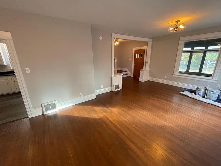 1845 Crescent Ave — Photo 10