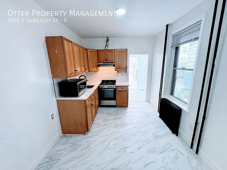 2068 E Somerset St #A — Photo 15